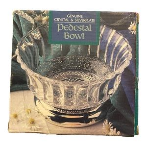Vintage pedestal bowl genuine crystal and silver plate 4.5” x 2.25”
